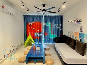 Dinosaur Themed Apartment near Ikea/Toppen | Living area - Daya Fun Kids Homestay by SR Home (Johor Bahru)