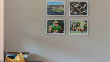 TV, fireplace, offices