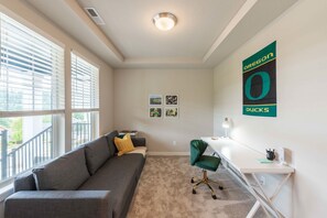 TV, fireplace, offices