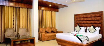 Pineberry Hotels Amritsar