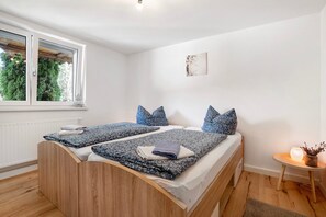 3 makuuhuonetta, ilmainen Wi-Fi, vuodevaatteet