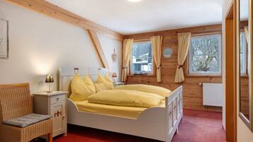 1 quarto, Wi-Fi de cortesia, roupa de cama