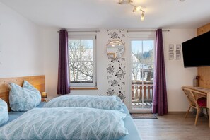 1 bedroom, free WiFi, bed sheets