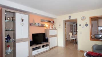 TV, DVD player, stereo