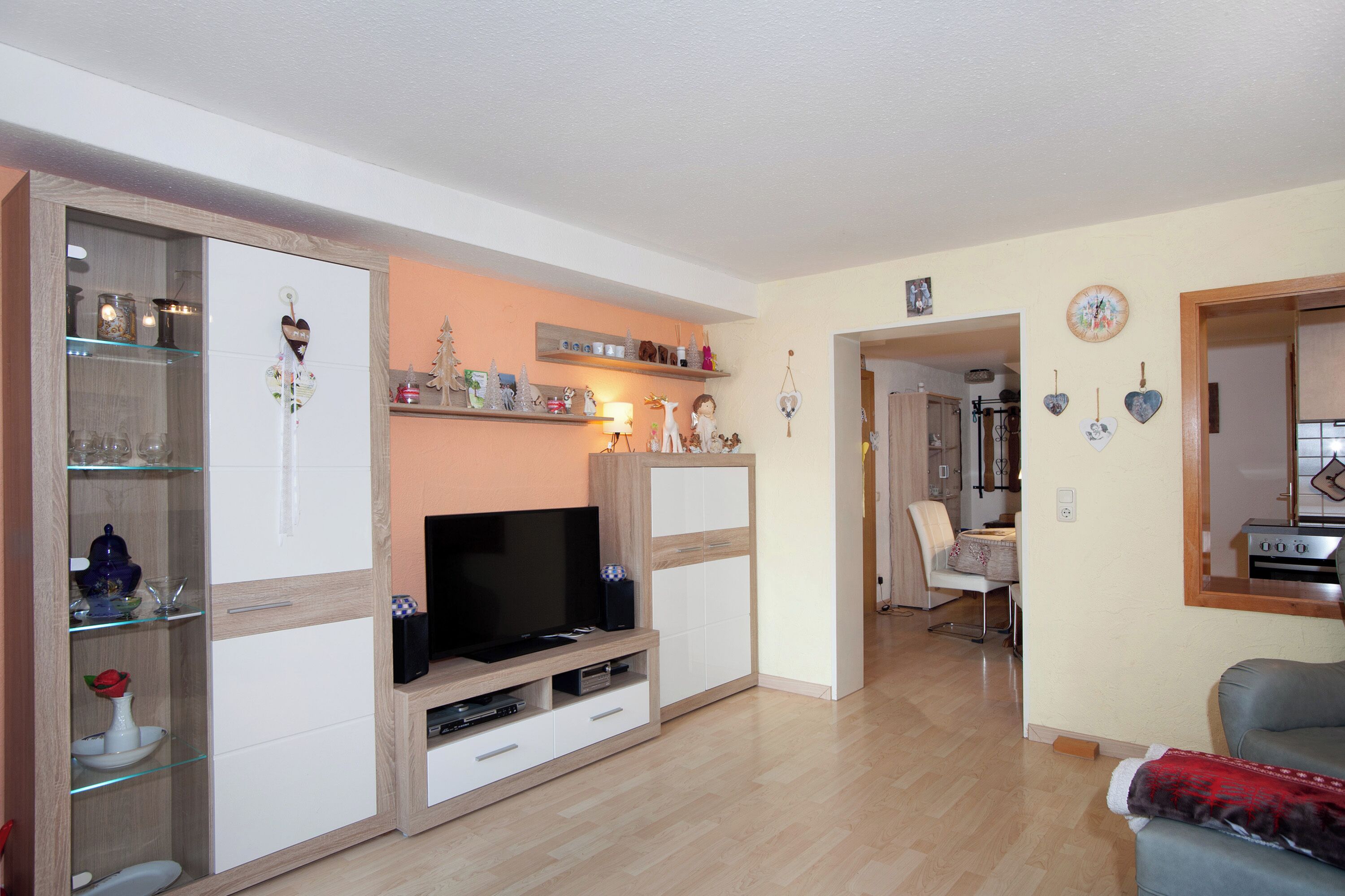 Televisio, DVD-soitin, stereot