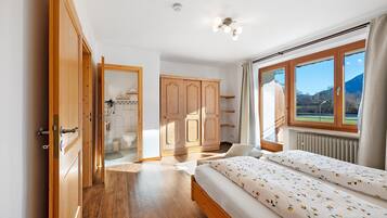 2 Schlafzimmer, Bügeleisen/Bügelbrett, kostenloses WLAN, Bettwäsche