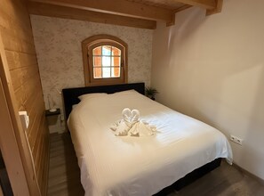 1 camera, ferro/asse da stiro, Wi-Fi gratuito, lenzuola