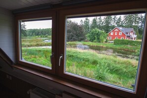 Interior - Holiday Home 'Blockhaus Quellental' with Lake View, Private Terrace and Wi-Fi (Odderade)
