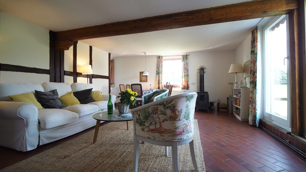 Ferienhaus 'Deputatshaus Auf Dem Gut Marienhof' Mit Privatterrasse, Gemeinschaftsgarten Und Wi-fi - Wanfried