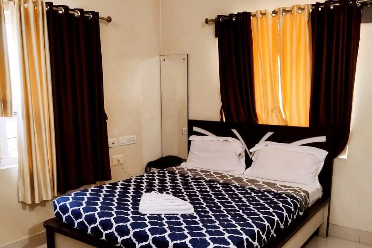 Deluxe-Zimmer, Stadtblick | Kostenloses WLAN, Bettwäsche