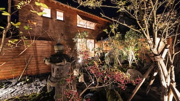 Deluxe Twin Room, Garden View | Garden view