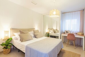 3 Schlafzimmer, Bügeleisen/Bügelbrett, WLAN, Bettwäsche