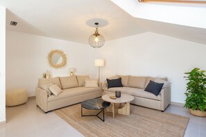 Living area - Apartamento Boho en El Soho de Málaga (Málaga)