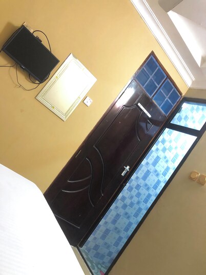 Charming lodge in superb Tanga with AC