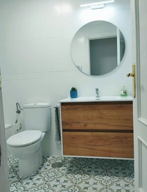 Hair dryer, towels, soap, shampoo - La Berrea Cabañaquinta (Cabañaquinta)