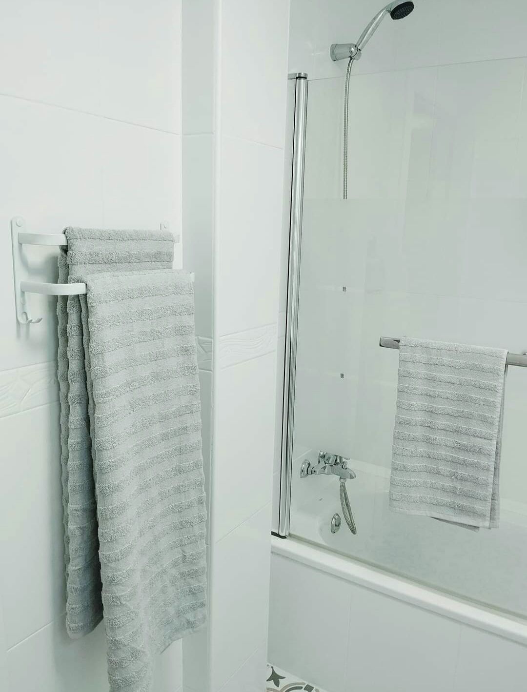 Hair dryer, towels, soap, shampoo