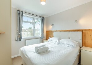 Room - 3 bedroom accommodation in Nr St Austell (Nr St Austell)