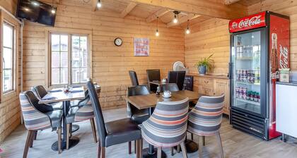 3 Schlafzimmer Unterkunft in Nr St Austell