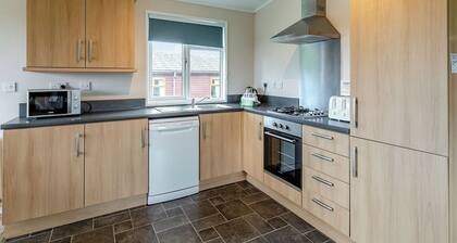 3 bedroom accommodation in Nr St Austell