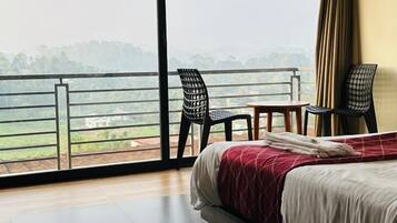 高級客房 | 隔音、免費無線上網