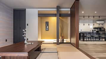 3 bedrooms, WiFi (free)