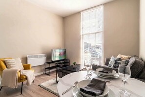 TV, offices