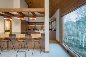 Mikrowelle, Ofen, Herdplatte, Geschirrspüler