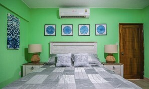 1 bedroom, in-room safe, iron/ironing board, WiFi