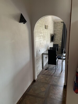 Huoneisto | Ruokailu