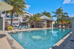 Outdoor pool - Pereybere Apartment private Balcony (free breakfast) (Grand-Baie)