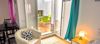 Three Cozy apartments on the Premium Location - Bars and restaurants all around