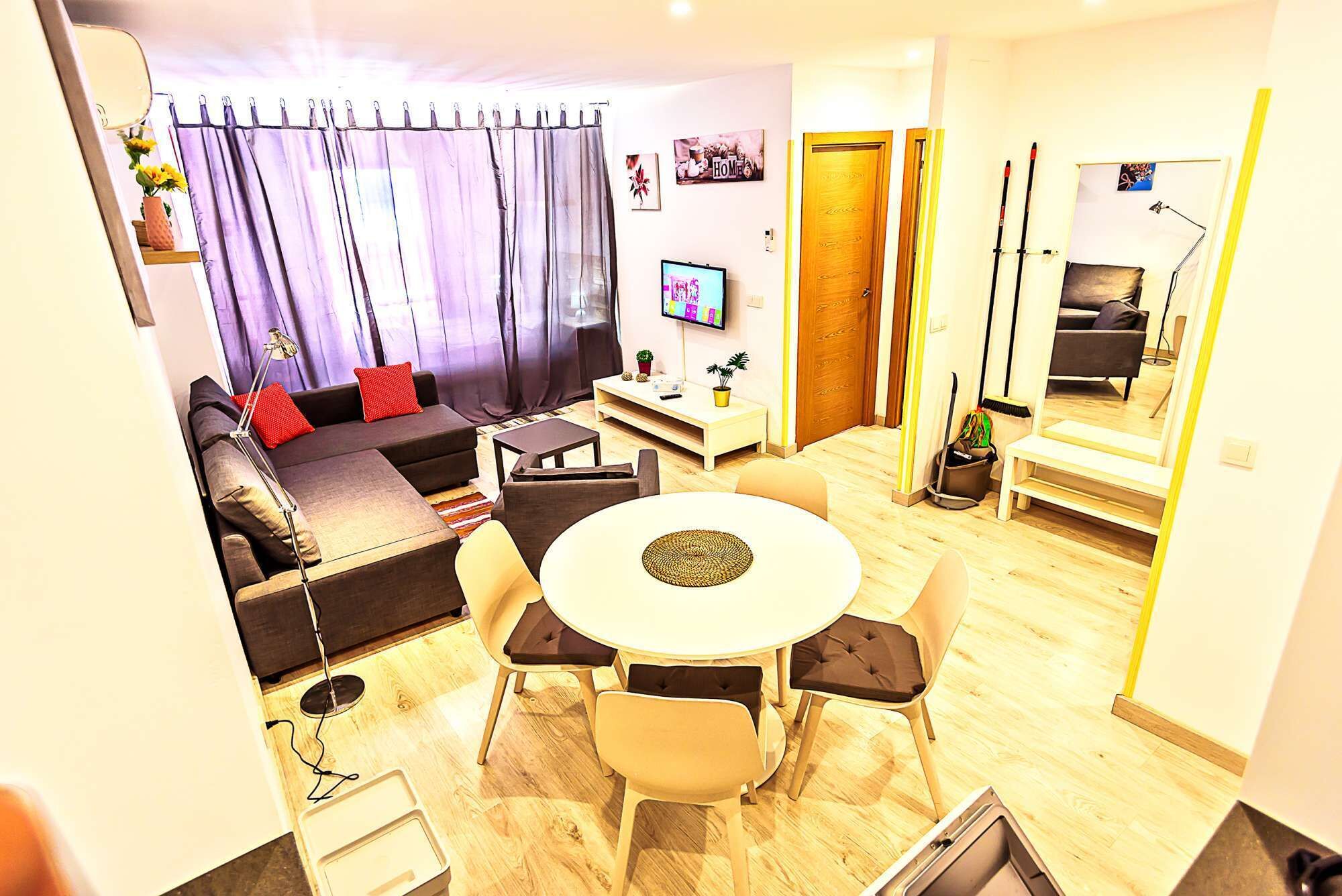 Right In The Historical Downtown, The Best Location - Puerto Real