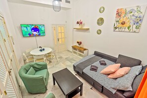 TV