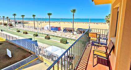 Probably the best first-line apartment at Valderagrana beach