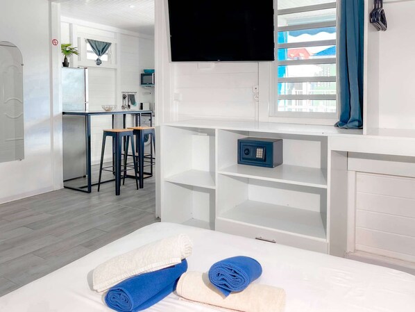 1 Schlafzimmer, Bügeleisen/Bügelbrett, WLAN