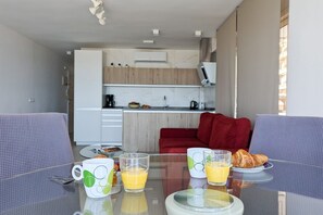 Interior - ESMERALDA sea front apartment (Benidorm)