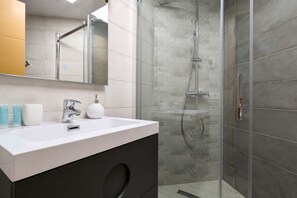 Dusche, Haartrockner