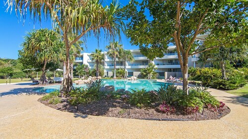 Cotton Beach 53 - Luxury Rooftop Beachfront Apartment