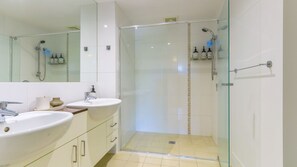 Dusche, Haartrockner