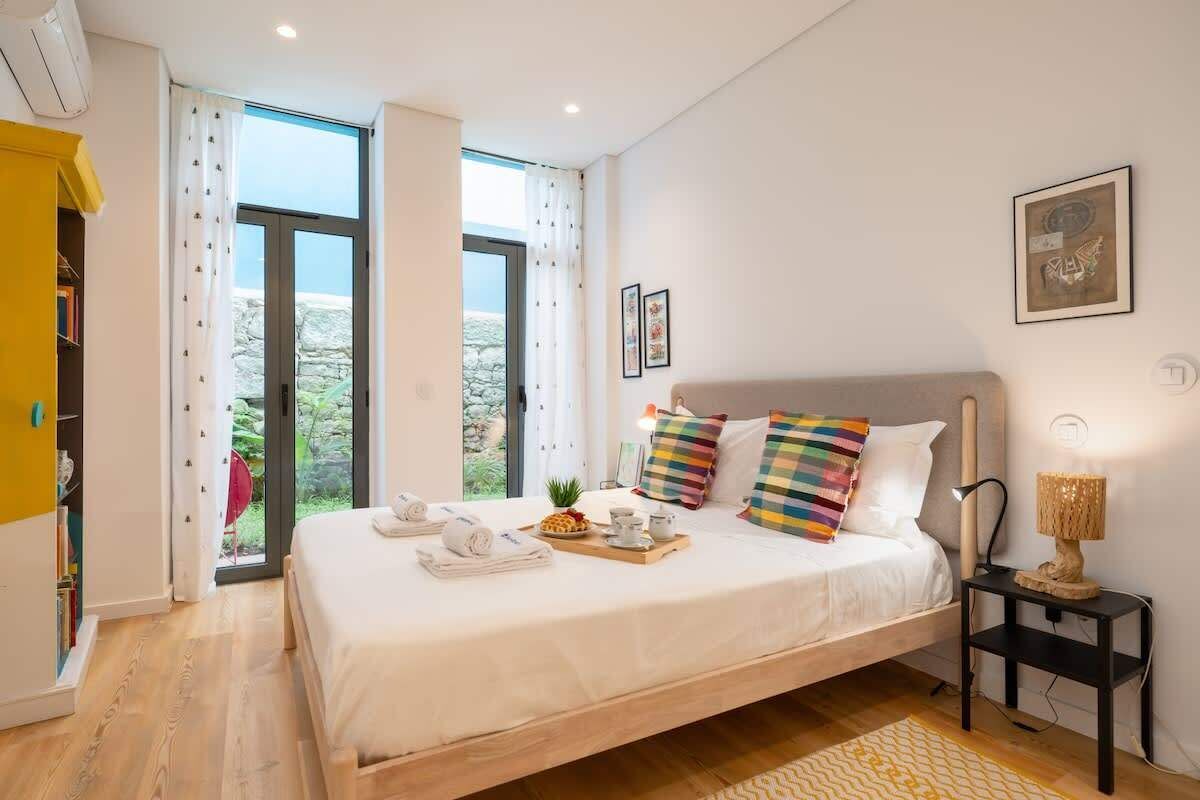 1 soverom, strykejern/-brett, wi-fi og sengetøy