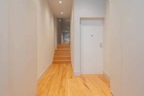 Interior - Stylish Urban Flat with Terrace by HostWise (Porto)