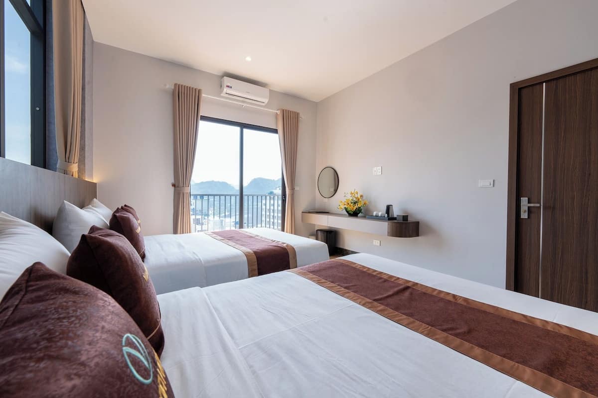 Superior Room, City View