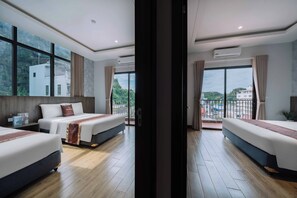 Colchones con efecto memoria y caja de seguridad en la habitación 