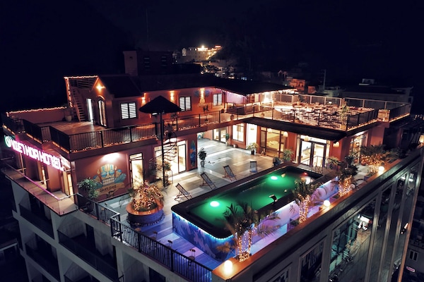 Façana frontal de l'allotjament