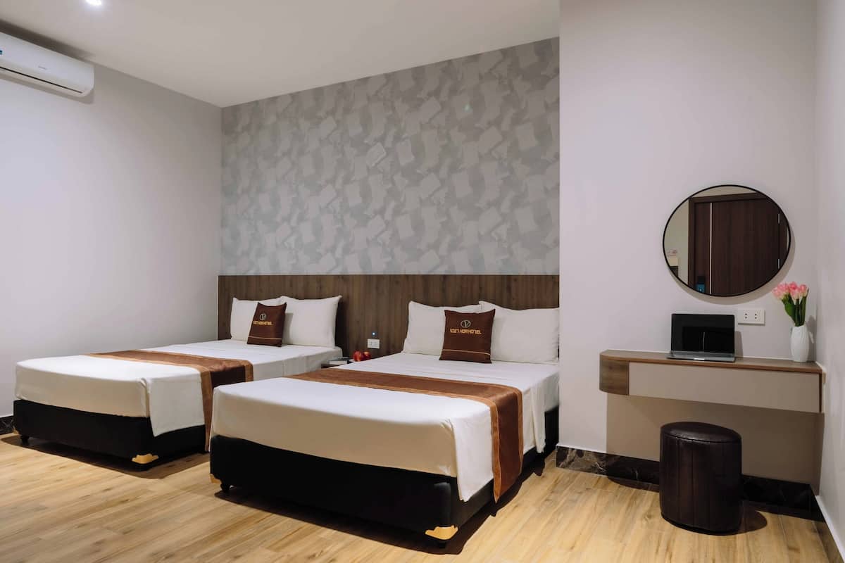 Camera Superior con letto matrimoniale o 2 letti singoli, non fumatori | Materassi in memory foam, una cassaforte in camera, postazione laptop