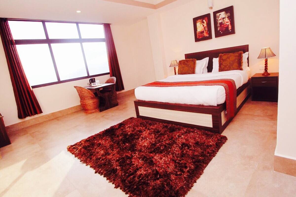 Deluxe Double Room, City View
