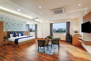 Room | In-room safe, desk, blackout drapes, iron/ironing board - Sinclairs Udaipur (Udaipur)