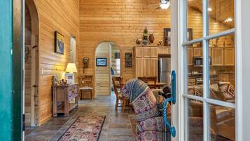 TV, fireplace, DVD player