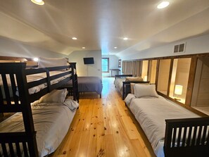 3 Schlafzimmer, Schreibtisch, WLAN, Bettwäsche