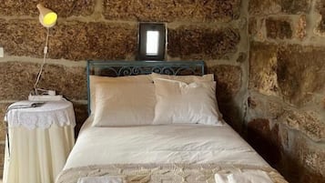 1 bedroom, hypo-allergenic bedding, free WiFi